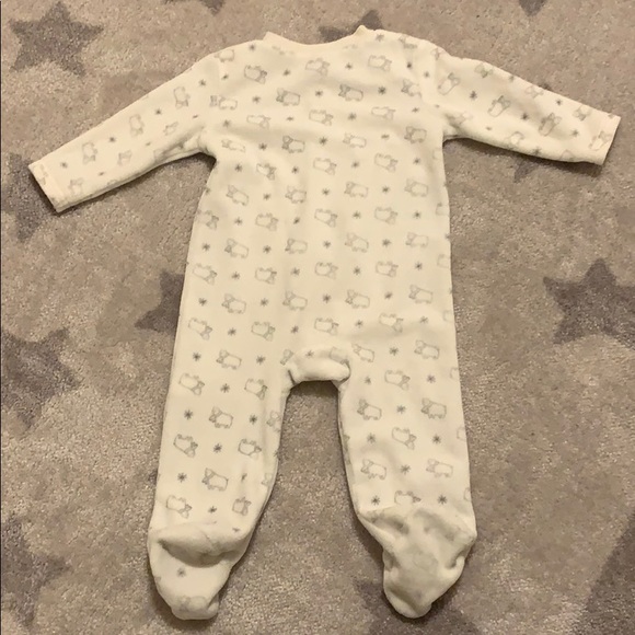 Bear onsie/ baby pjs - Picture 3 of 3